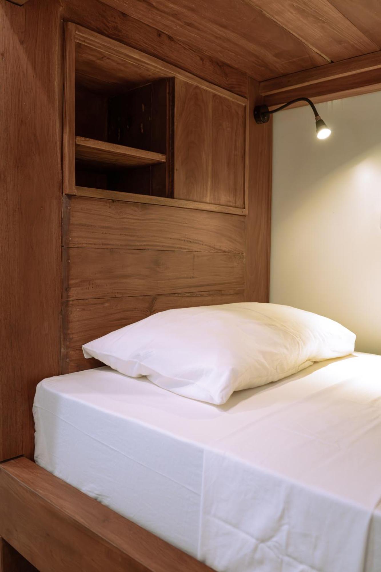 Locos Hiriketiya Hostel Dikwella Ngoại thất bức ảnh